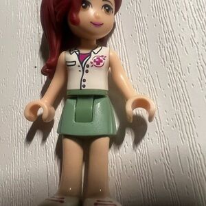 LEGO Friends Emma Mini Doll with Green Skirt and Red Hair